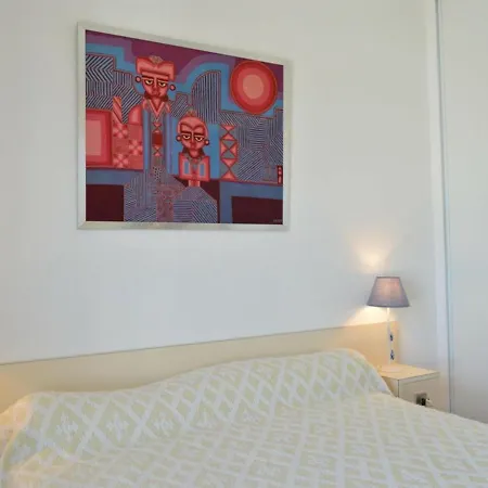 4 Pers Avec Terrasse Et Parking, A 150 M - Cap D'agde - Fr-1-249-27 Apartment *