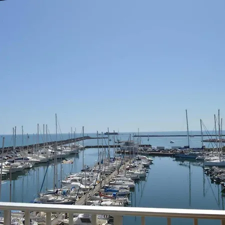 4 Pers Avec Terrasse Et Parking, A 150 M - Cap D'agde - Fr-1-249-27 Apartment Agde